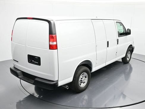 New 2025 Chevrolet Express 2500 w/ Driver Convenience Package RWD image 26