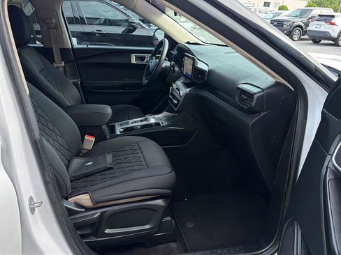 Used 2020 Ford Explorer 2WD image 13