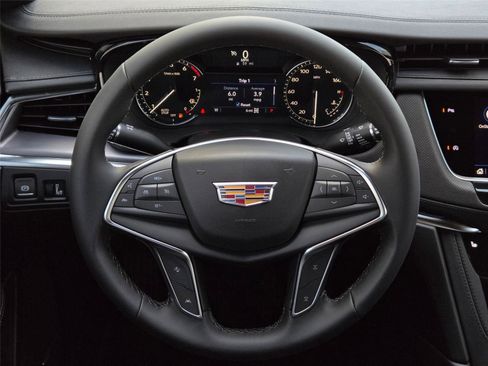 New 2026 Cadillac XT5 Luxury w/ LPO, Floor Liner Package image 14