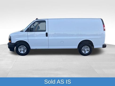 Used 2019 Chevrolet Express 2500 w/ Driver Convenience Package image 2