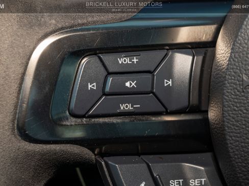 Used 2021 Ford Mustang Shelby GT500 w/ Technology Package image 25