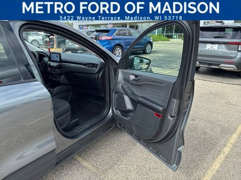 Used 2024 Ford Escape Active AWD/4WD image 41