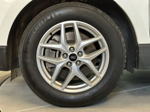 Used 2024 Ford Edge SEL AWD/4WD image 25