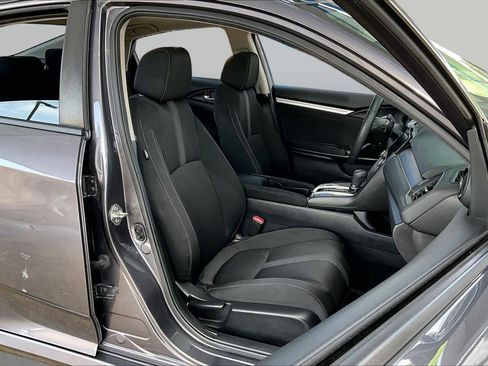 Used 2016 Honda Civic EX image 9