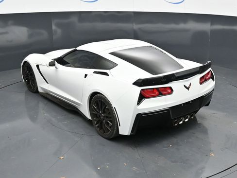 Used 2015 Chevrolet Corvette Stingray Coupe RWD image 22