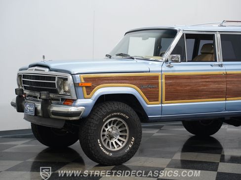 Used 1989 Jeep Grand Wagoneer AWD/4WD image 18