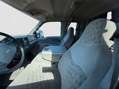 Used 2000 Ford F350 XLT AWD/4WD image 8