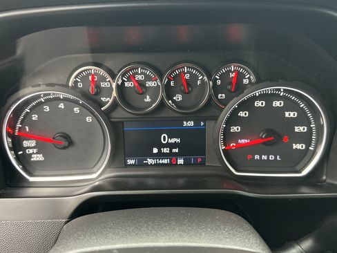 Used 2019 Chevrolet Silverado 1500 LT w/ Texas Edition image 27