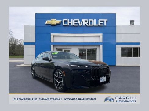 Used 2026 BMW 740i xDrive AWD/4WD image 1