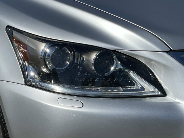 Used 2014 Lexus LS 460 w/ Comfort Package RWD image 9