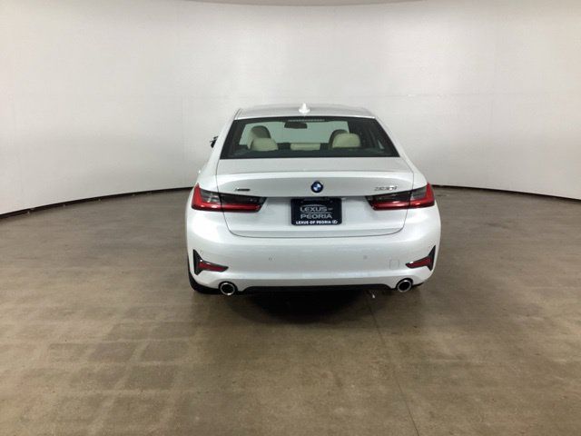 Used 2019 BMW 330i xDrive Sedan w/ Premium Package AWD/4WD image 6