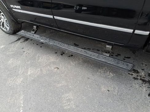 New 2026 RAM 1500 Tungsten w/ Trailer Tow Group AWD/4WD image 12