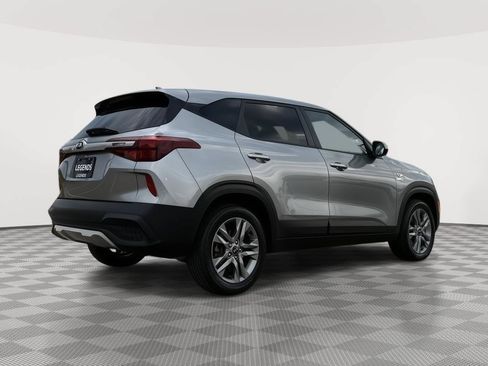 Used 2021 Kia Seltos LX AWD/4WD image 6