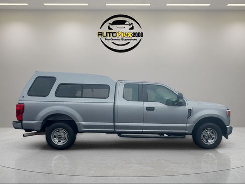 Used 2020 Ford F250 XL w/ Power Equipment Group RWD image 8