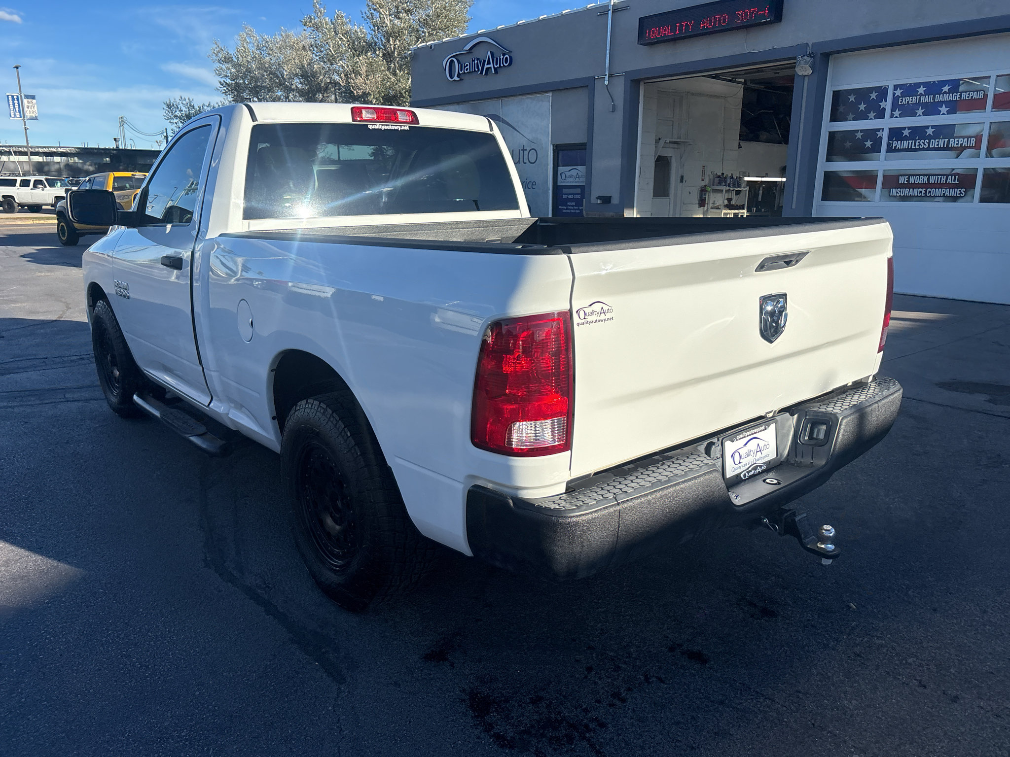 Used 2018 RAM 1500 Express RWD image 8