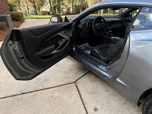 Used 2022 Chevrolet Camaro SS image 44