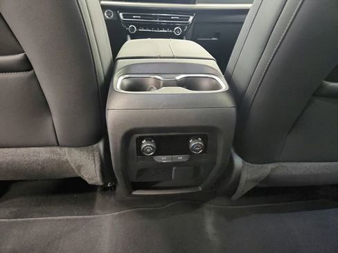 New 2026 Chevrolet Traverse LT image 35