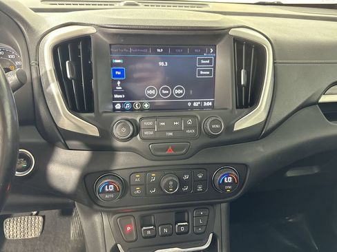 Used 2018 GMC Terrain SLT w/ Preferred Package FWD image 21