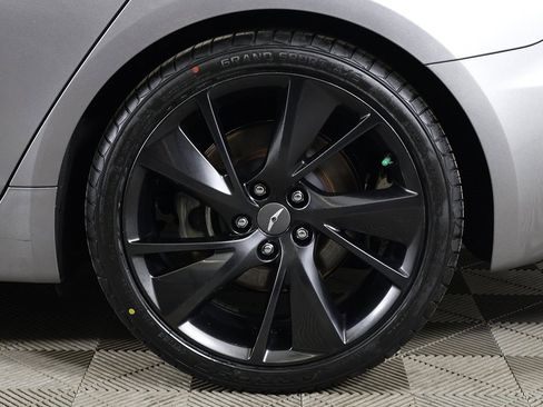 Used 2023 Genesis G70 2.0T w/ Sport Prestige Package image 25