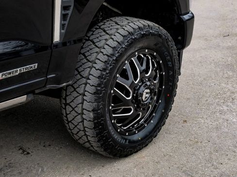 Used 2024 Ford F350 Limited w/ FX4 Off-Road Package image 62