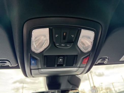 New 2026 RAM 1500 Express AWD/4WD image 31