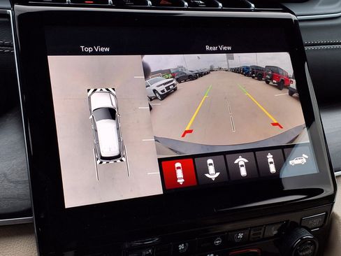 New 2025 Jeep Grand Cherokee L Limited image 9