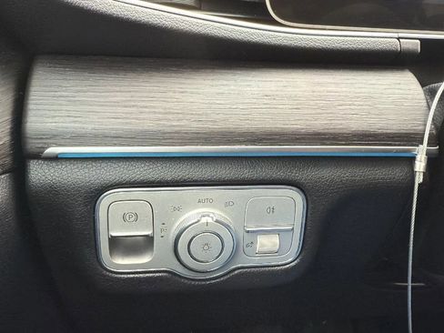 Used 2021 Mercedes-Benz GLE 350 4MATIC image 14