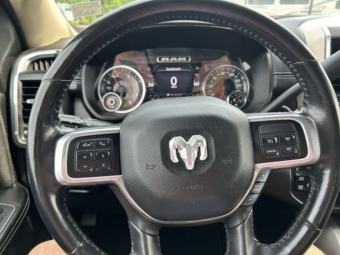 Used 2022 RAM 2500 Laramie AWD/4WD image 26