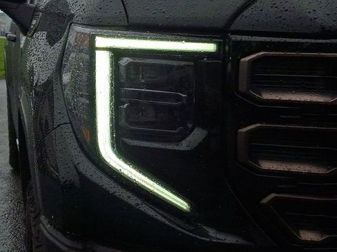 Certified 2024 GMC Sierra 1500 AT4X AWD/4WD image 9