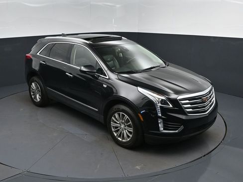 Used 2019 Cadillac XT5 Luxury FWD image 1
