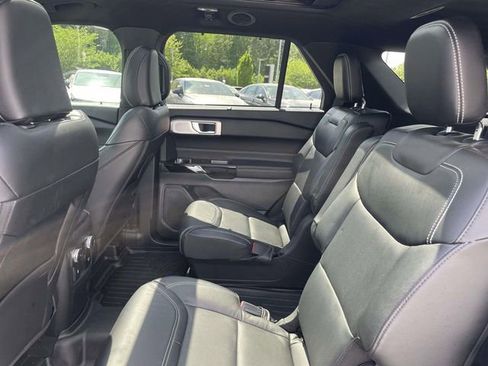 Used 2023 Ford Explorer ST w/ Equipment Group 401A AWD/4WD image 21