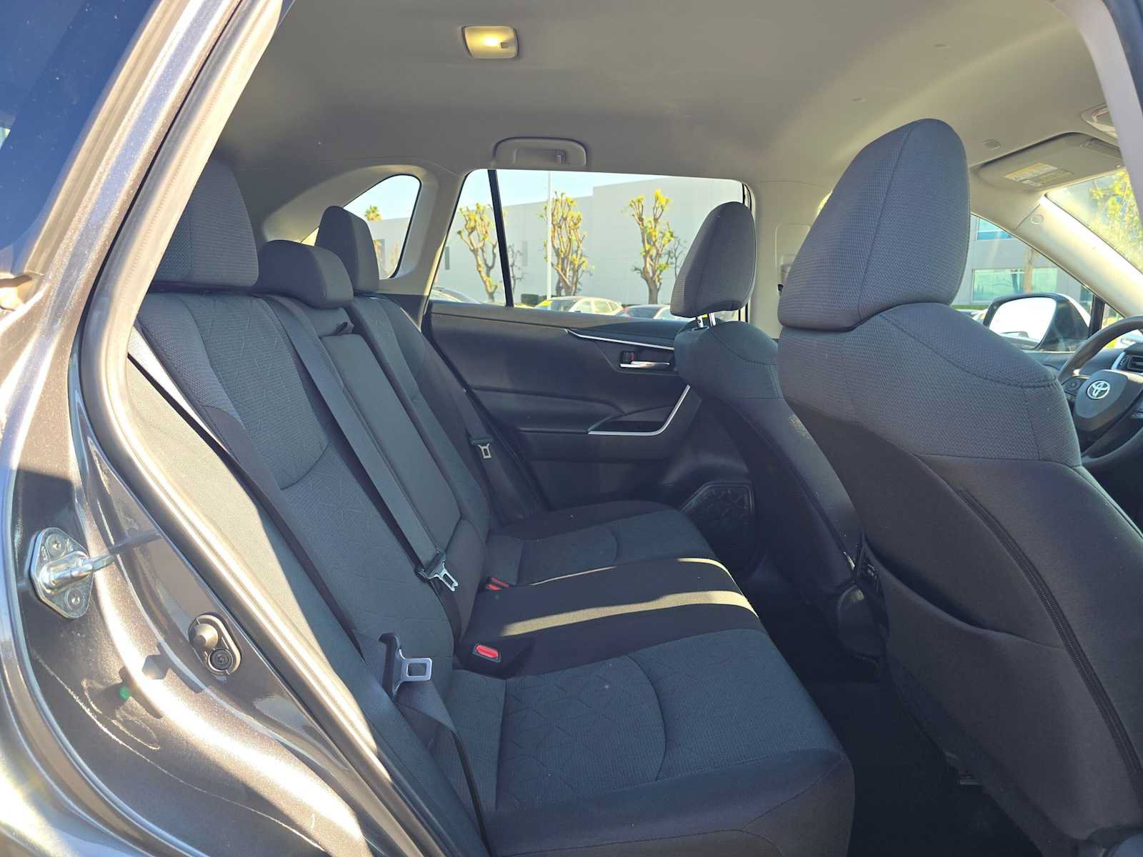 Used 2023 Toyota RAV4 XLE AWD/4WD image 11