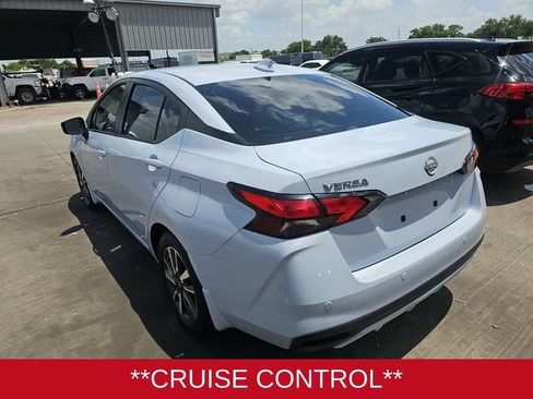 Used 2025 Nissan Versa SV w/ Trunk Package FWD image 9