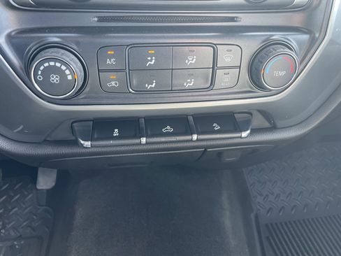 Used 2015 Chevrolet Silverado 2500 LT image 21