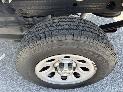 Used 2013 Chevrolet Silverado 1500 W/T RWD image 11