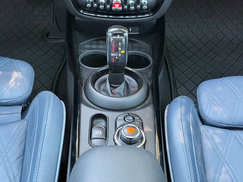 Used 2020 MINI Cooper Clubman S w/ Driver Assistance Package FWD image 16