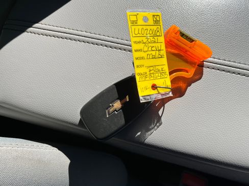 Used 2021 Chevrolet Malibu LT image 57