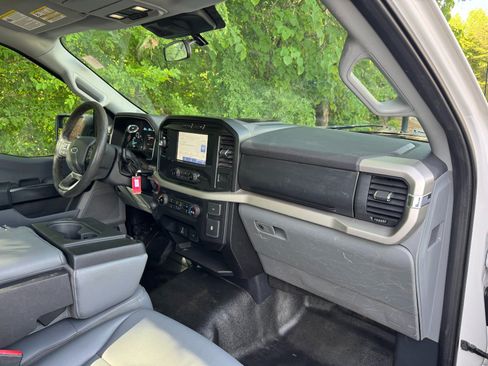 Used 2021 Ford F150 XL w/ Equipment Group 101A High RWD image 44