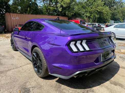 Used 2022 Ford Mustang GT w/ Black Accent Package RWD image 7