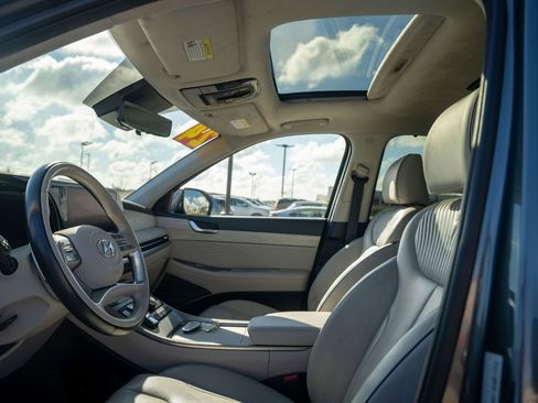 Used 2024 Hyundai Palisade Calligraphy image 22