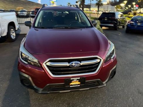 Used 2018 Subaru Outback 2.5i AWD/4WD image 2