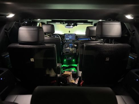 Used 2024 Toyota Sequoia Platinum image 10