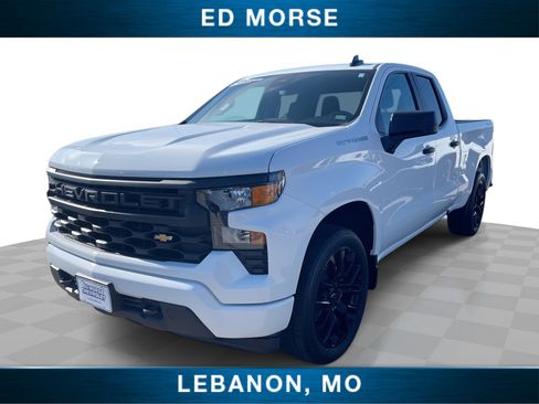 Used 2024 Chevrolet Silverado 1500 Custom image 1