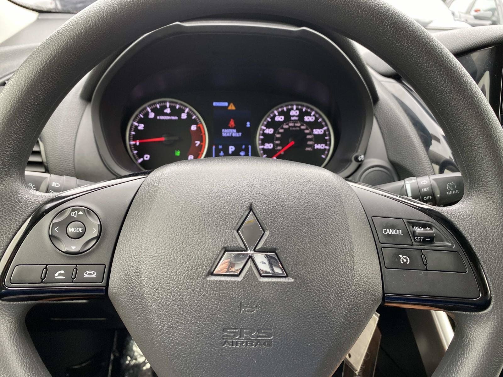 Used 2022 Mitsubishi Eclipse Cross ES AWD/4WD image 13