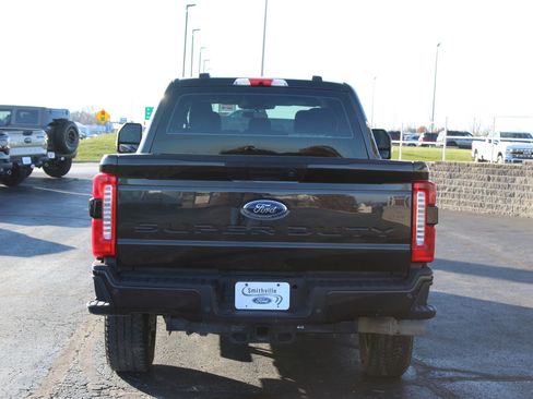 Used 2024 Ford F250 XL w/ STX Appearance Package image 4