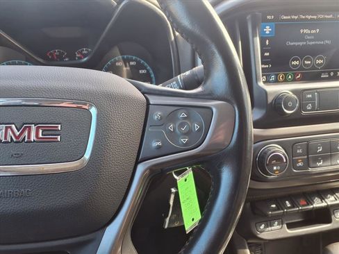 Used 2022 GMC Canyon AT4 image 16