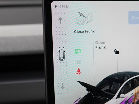 Used 2026 Tesla Model Y AWD image 26