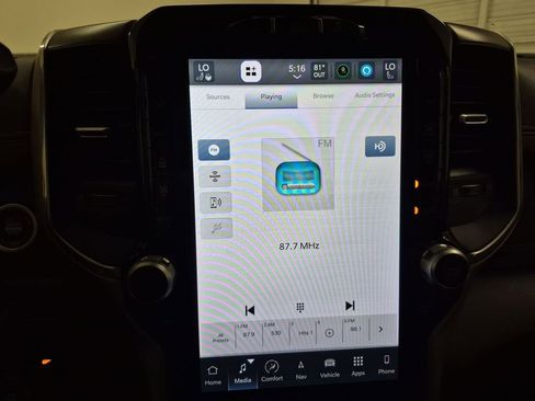 Used 2024 RAM 2500 Laramie image 13