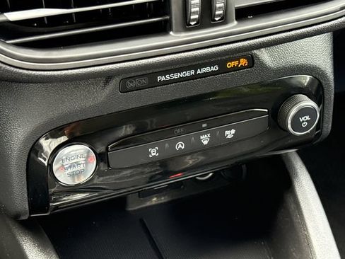 Certified 2025 Ford Escape Active w/ Tech Pack #1 FWD image 25