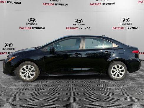 Used 2024 Toyota Corolla LE FWD image 6
